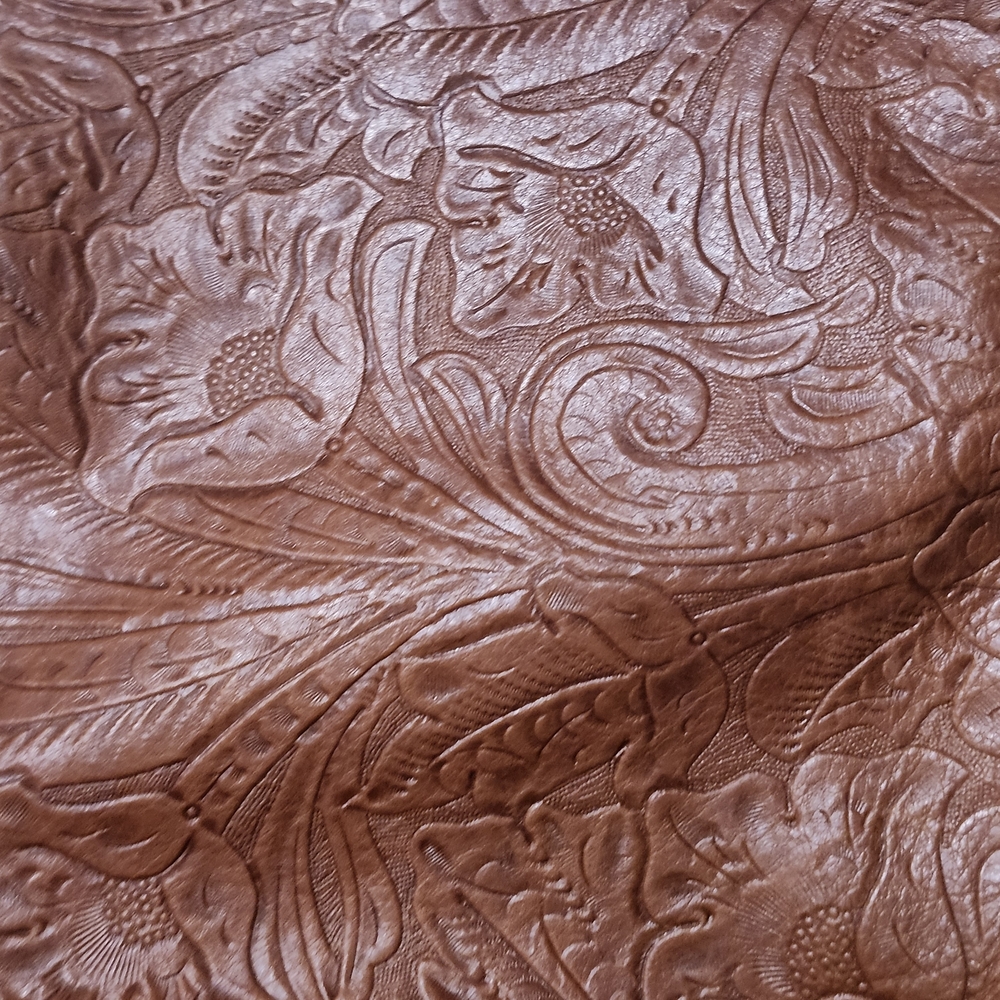 Elegant Brown Embossed Leather Tote - Picture 7 of 16